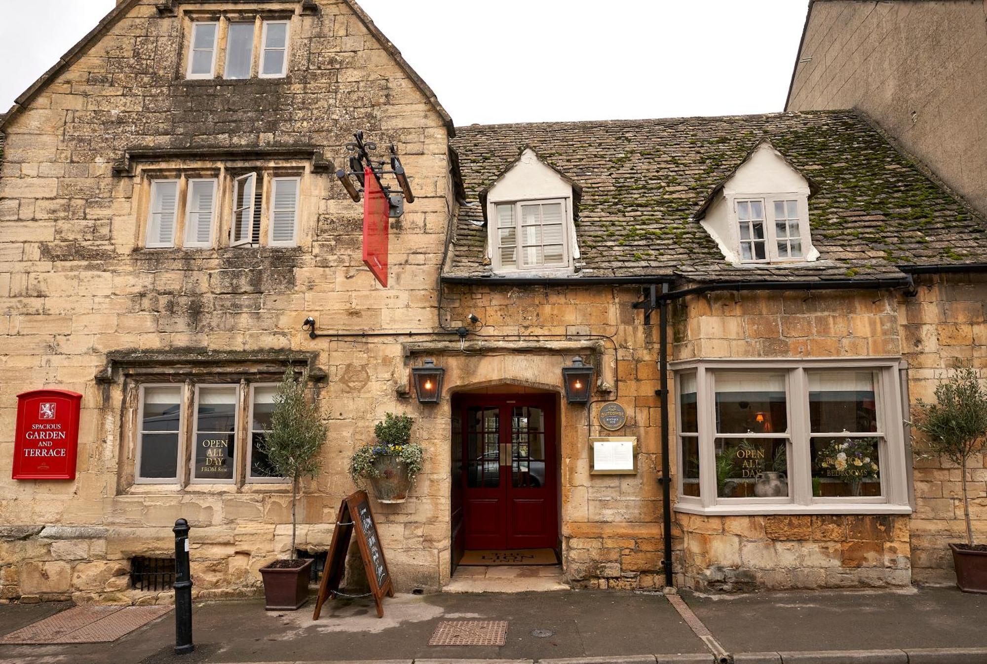 The Lion Inn Winchcombe Exterior foto